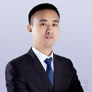 罗泽伟