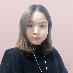 邓明月