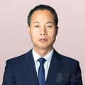 漏志华律师