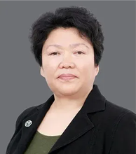 韩迎春律师