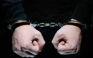 刑事拘留
