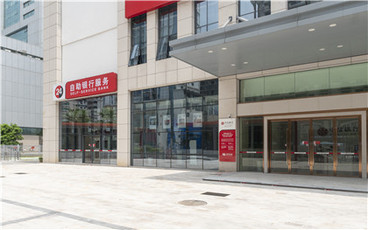 关于简单超市门面出租合同的范本是怎样的
