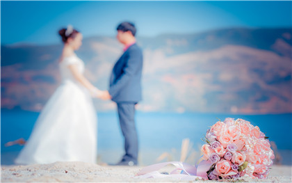 订婚彩礼 订婚彩礼
