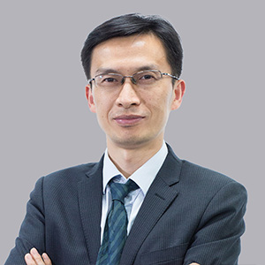 黄健